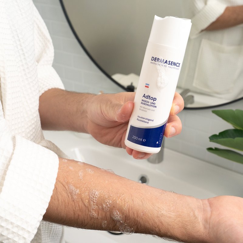 DERMASENCE Adtop Wash and shower lotion – textuur op de huid